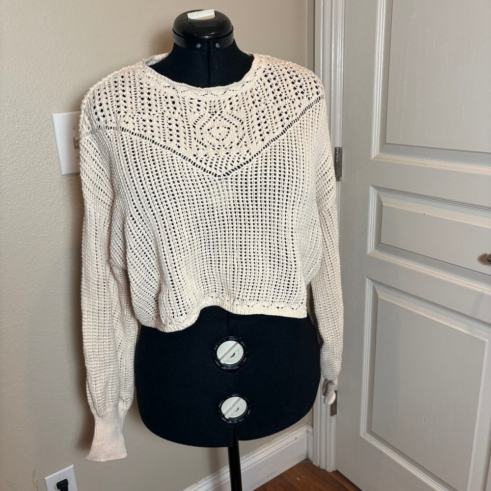 Happy Nature Cream Pointelle Cropped Sweater Size M Virgin / Recycled Cotton